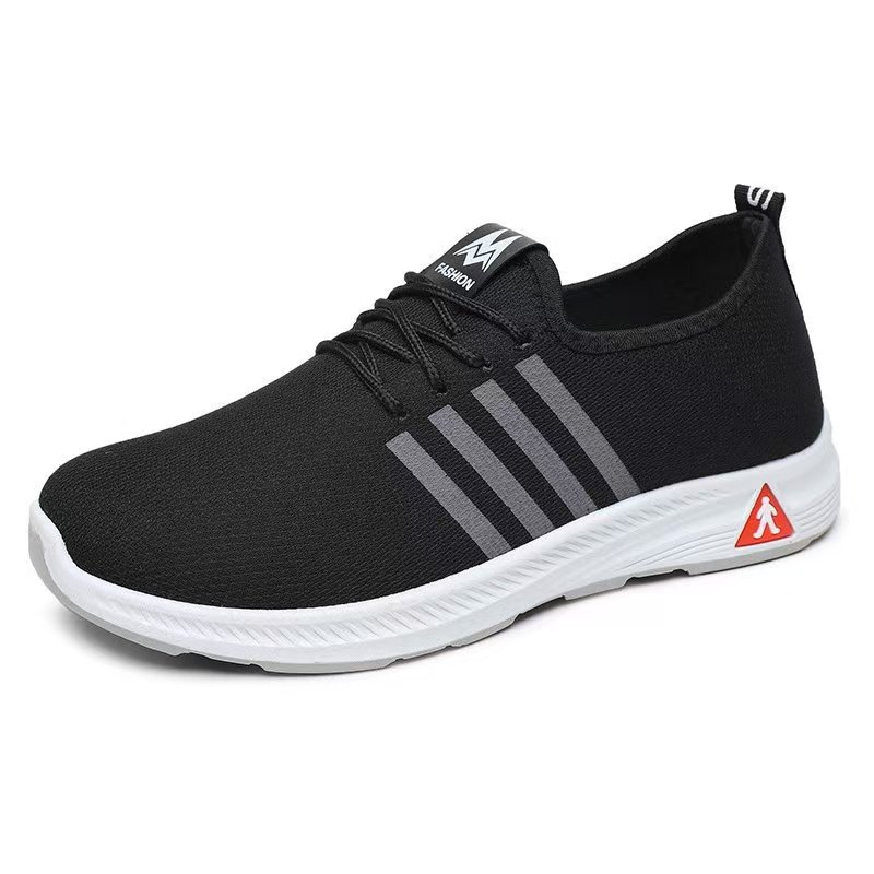 Exclusive gifts: New style of traditional Beijing cloth shoes, women's shoes, casual single shoes, walking shoes for the middle-aged and elderly, soft-soled women's comfortable shoes, men's shoes Item Picture
