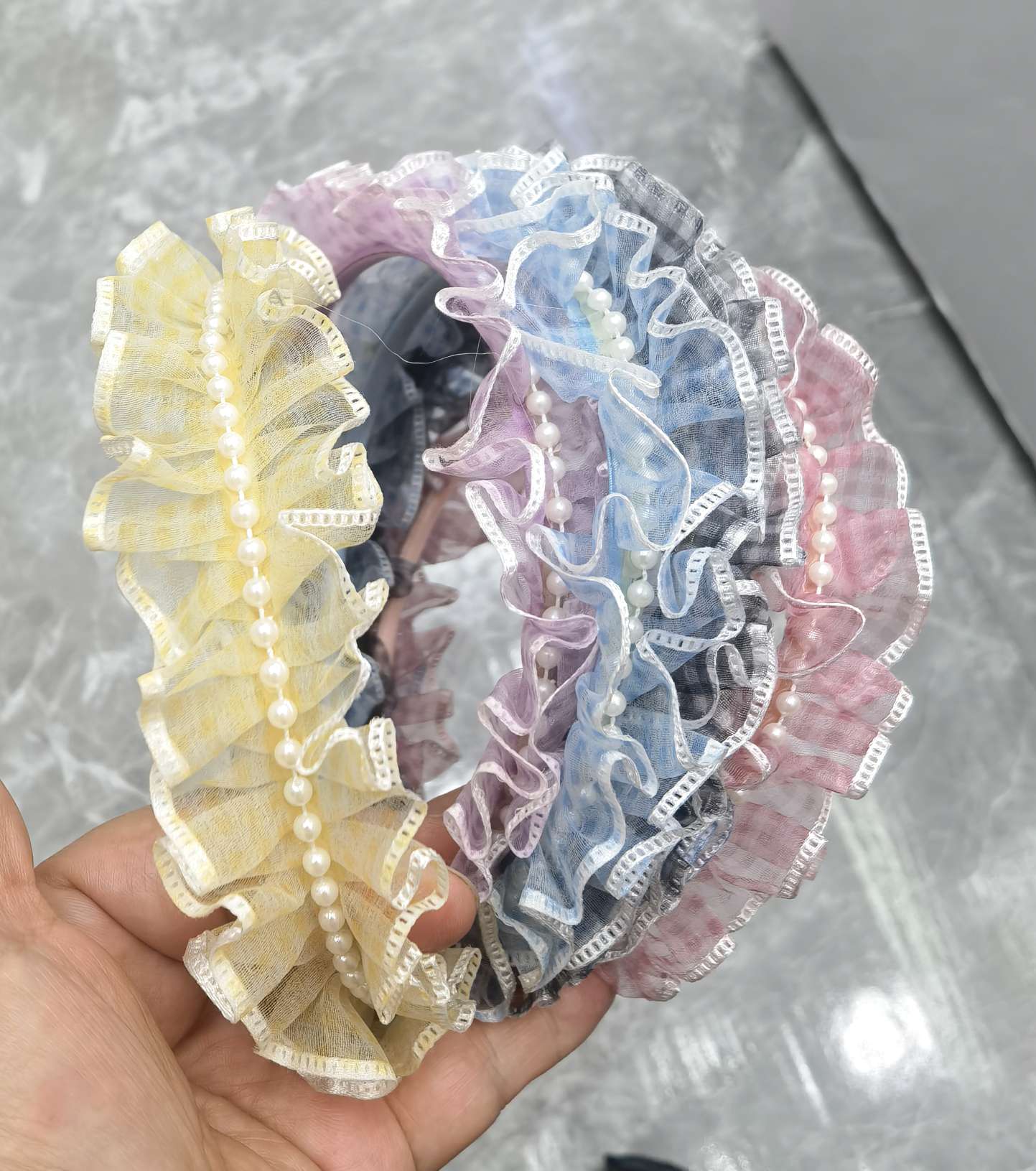 New elegant mesh hair band, high top pleated hair band, high-end feel, light luxury, face-enhancing small headband, new headband, pearl hair band