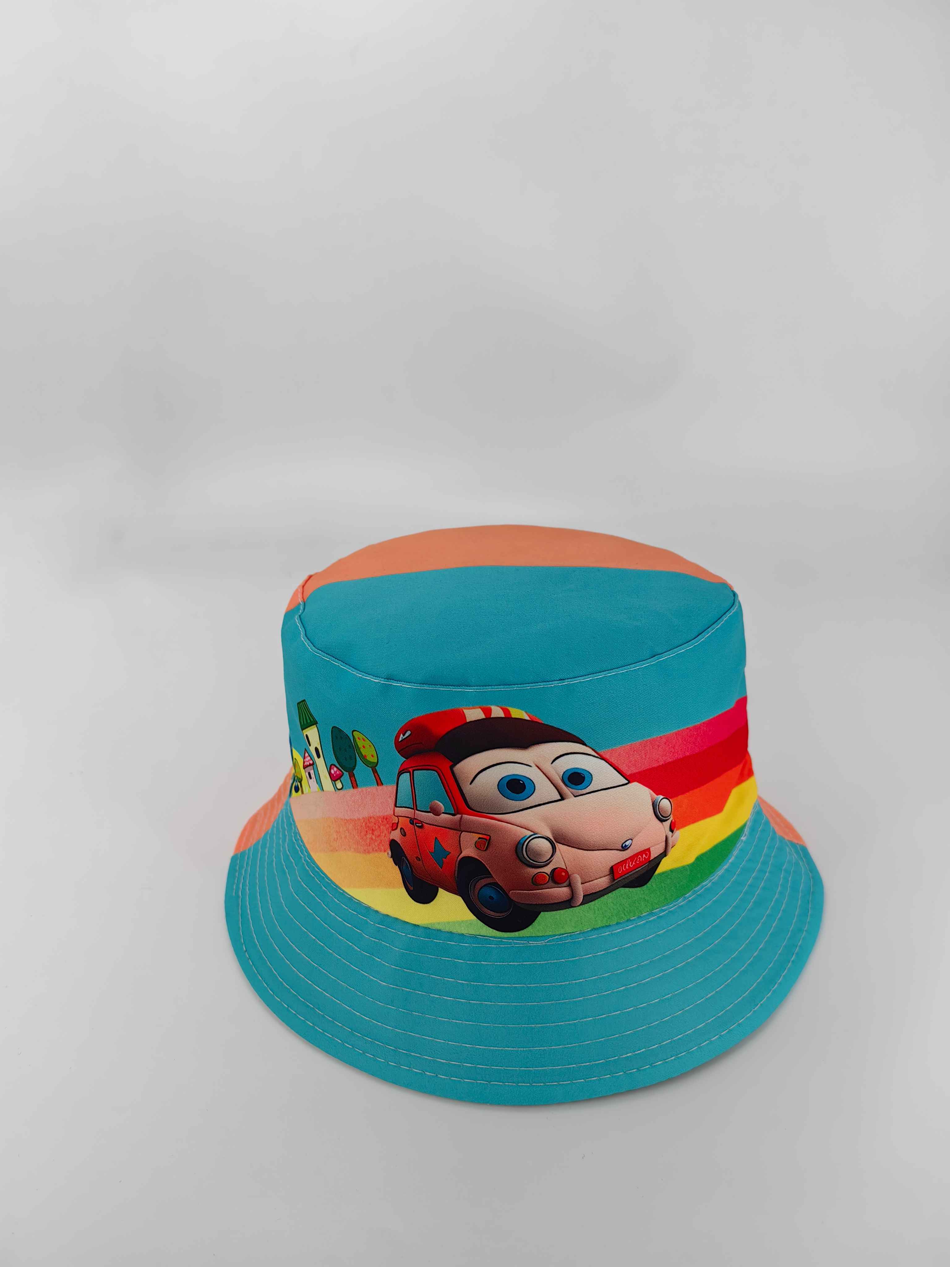 This spring and summer bestseller is a children's car with double-sided printed and color-blocked front and back. It can be worn on both sides with a fisherman's hat. It is cute, cartoon, classic and versatile. It can be used outdoors for sun protection and shade. It is foldable and easy to carry. It is suitable for both men and women. It has a dock circumference of 54CM Specification drawing