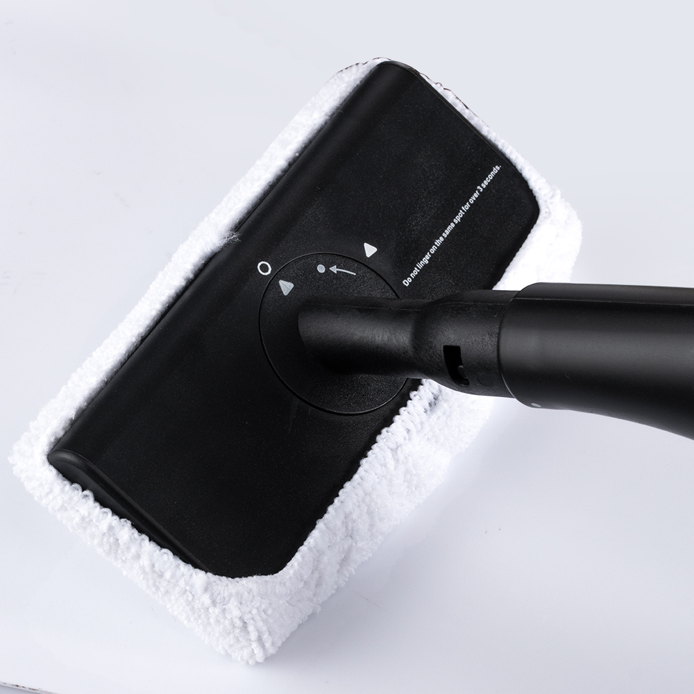 RAF European standard handheld small portable vertical multi-functional steam cleaner for wiping household steam cleaning brush Application Scenario