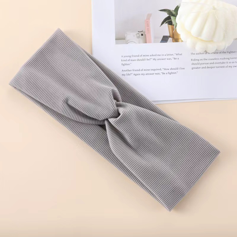 European and American cross-border solid color knitted fine thread cross-yoga sports hair band, simple ladies' headband headwear headscarf headband sports hair band details Picture