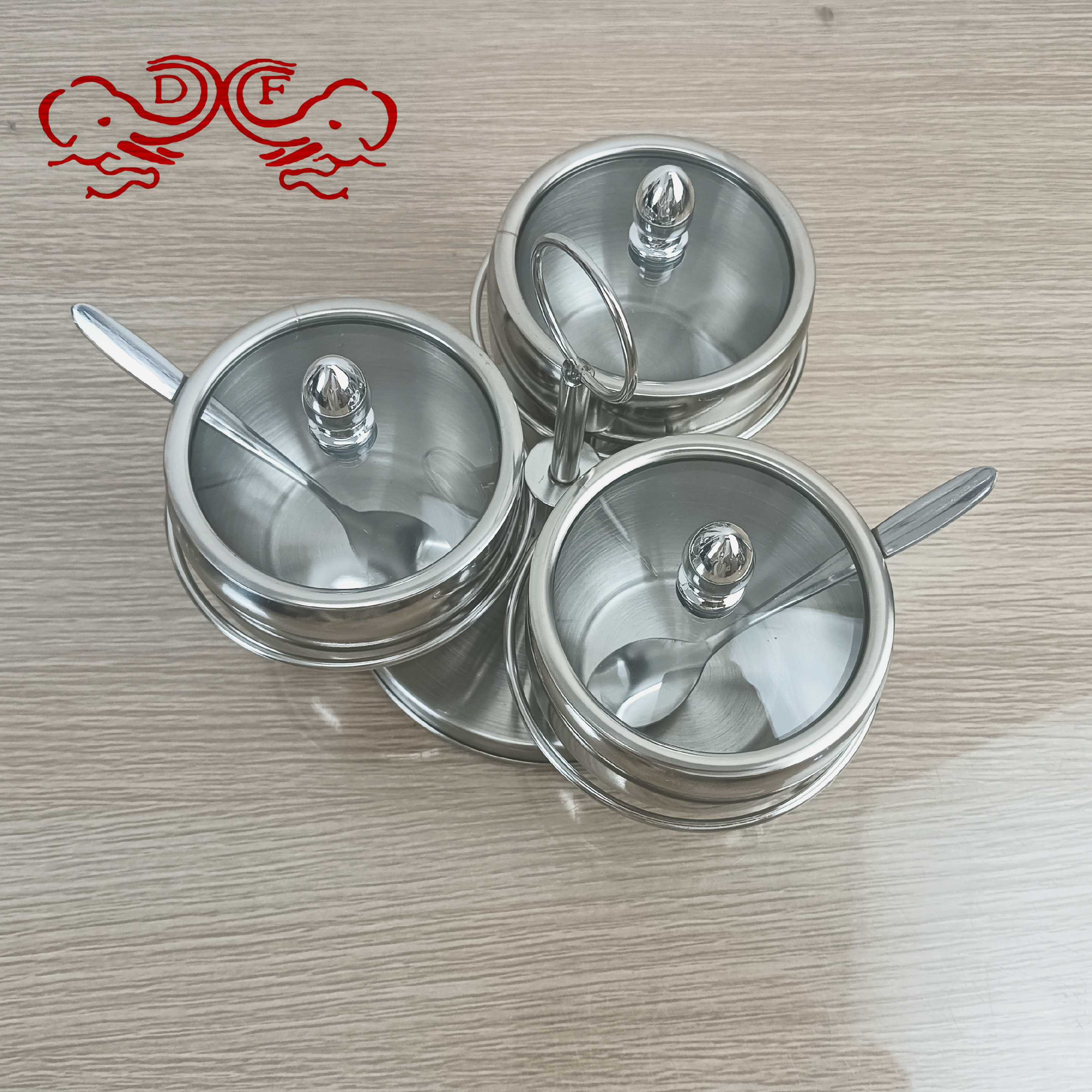 榨汁机/破壁机/果汁机/破壁机1.5升/榨汁机果汁机手动白底实物图