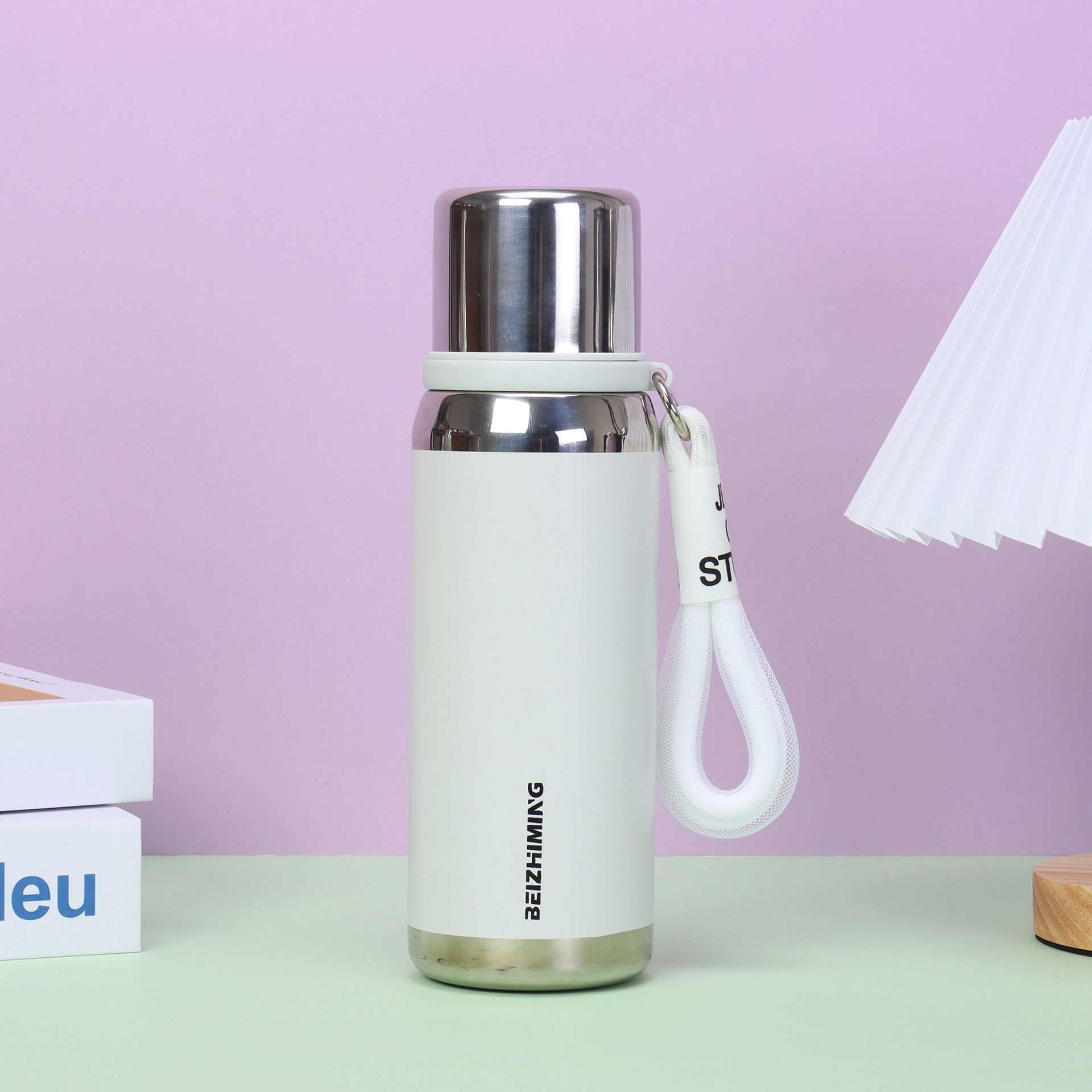 Portable water cup, vacuum stainless steel insulated cup, portable and fashionable sports water bottle pic 9