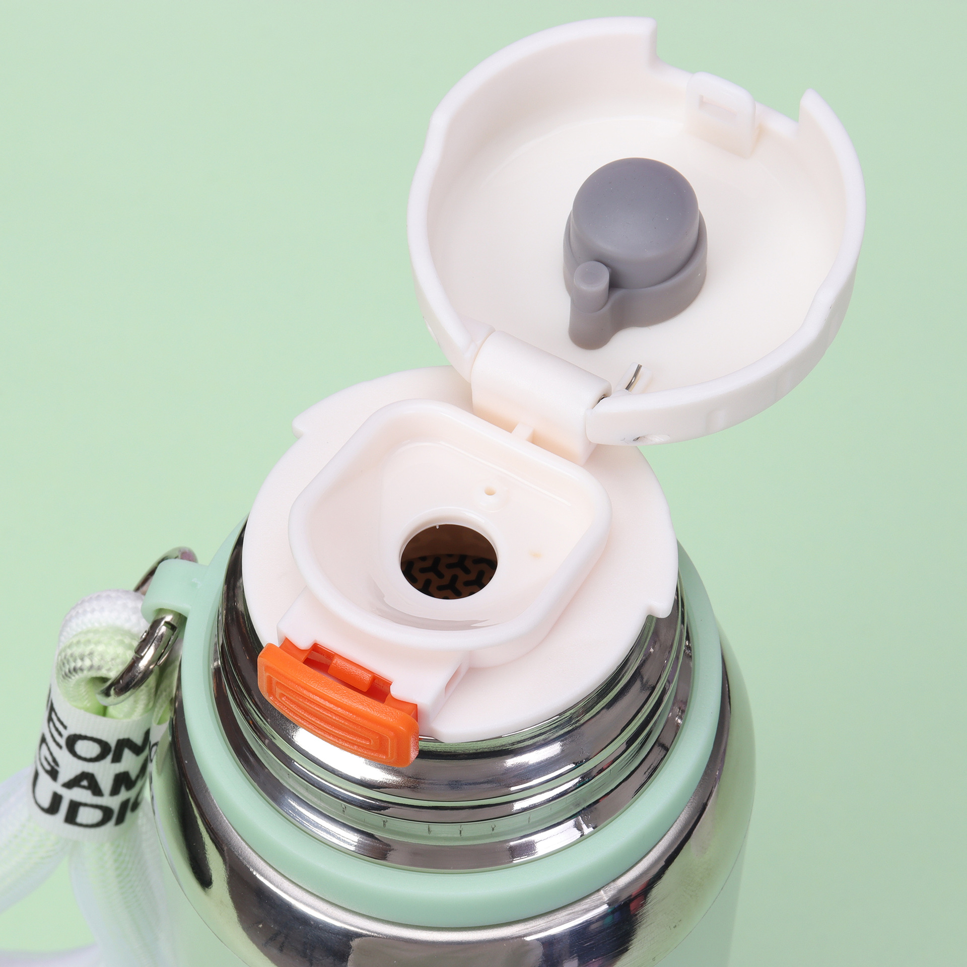 Portable water cup, vacuum stainless steel insulated cup, portable and fashionable sports water bottle pic 3