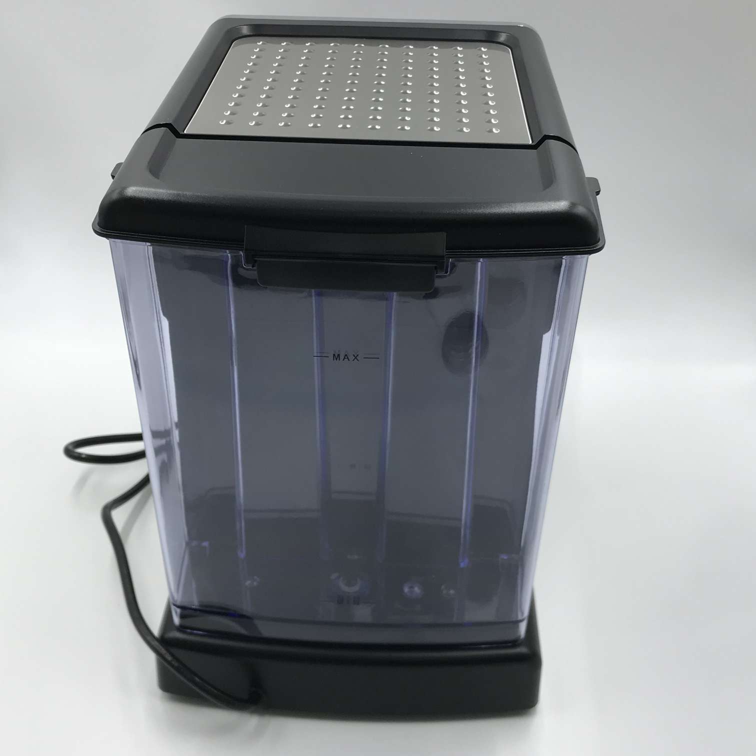 Máquina de café de exportación minMAX máquina de café inteligente multifuncional doméstica equipo de café boutique eléctrico de alta gama máquina de café 6898A Application Scenario