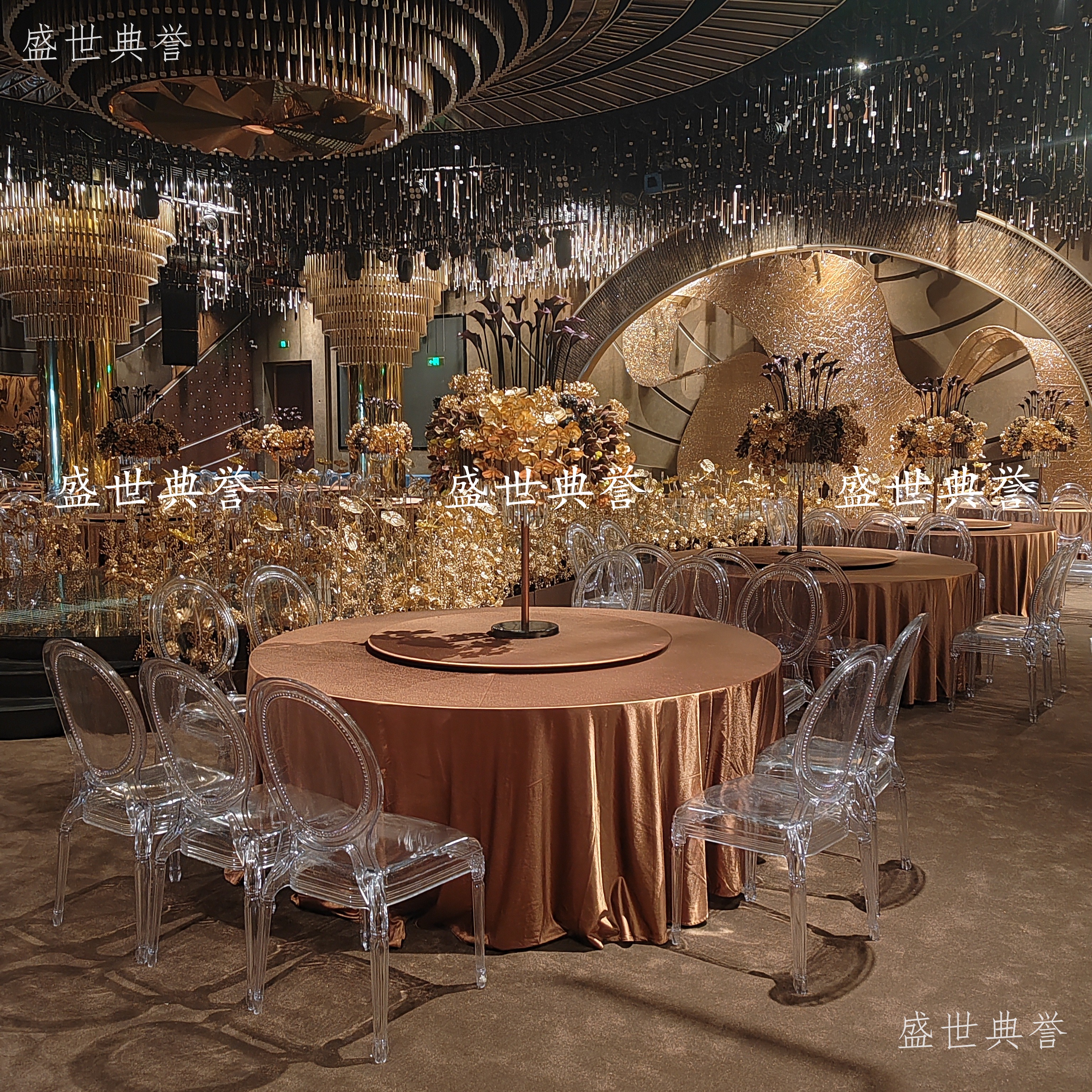 義烏外貿批發戶外婚禮水晶餐椅主題婚宴亞克力椅子新款透明公主椅