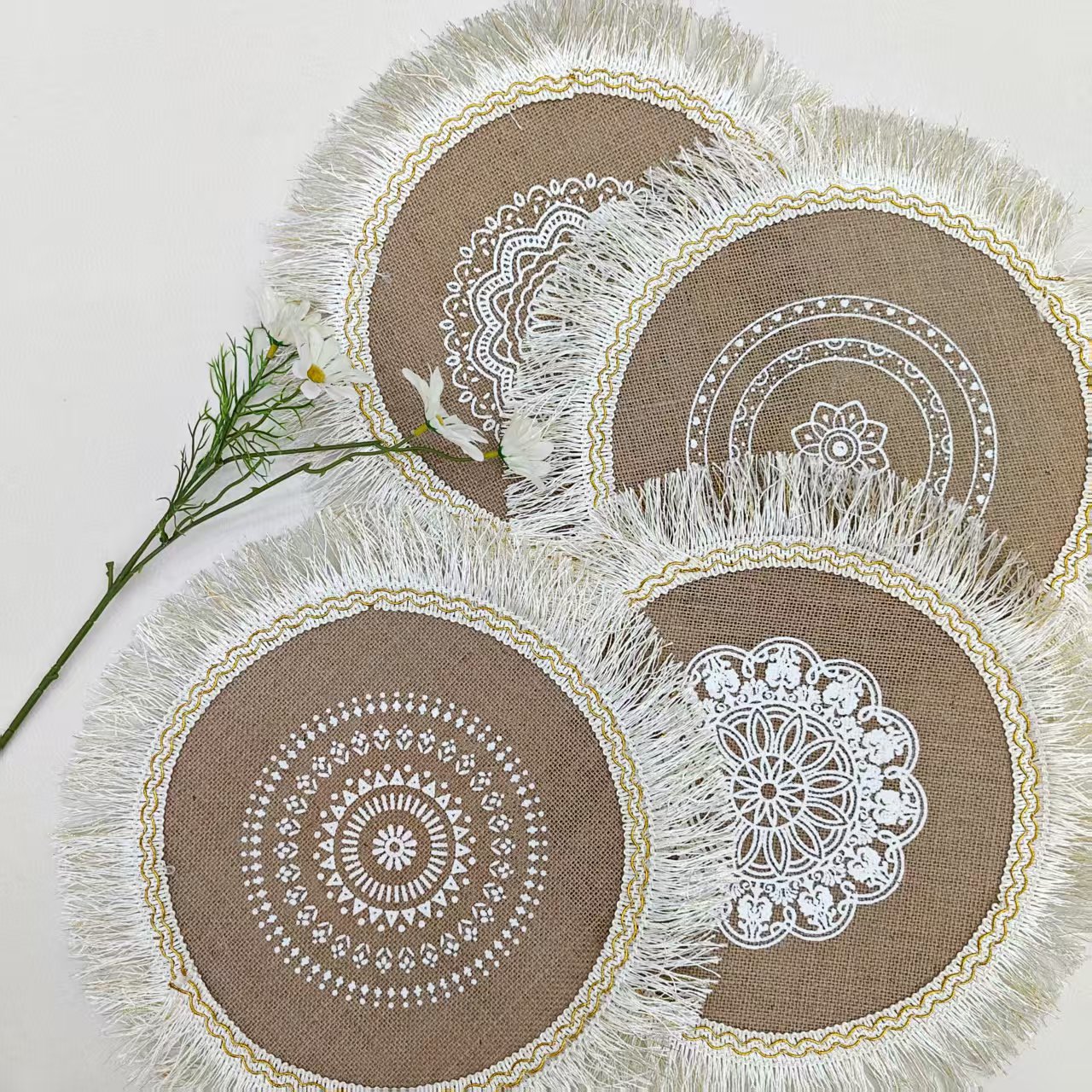 北欧圆形黄麻餐垫隔热垫美式家用复古流苏锅垫隔热编织垫1