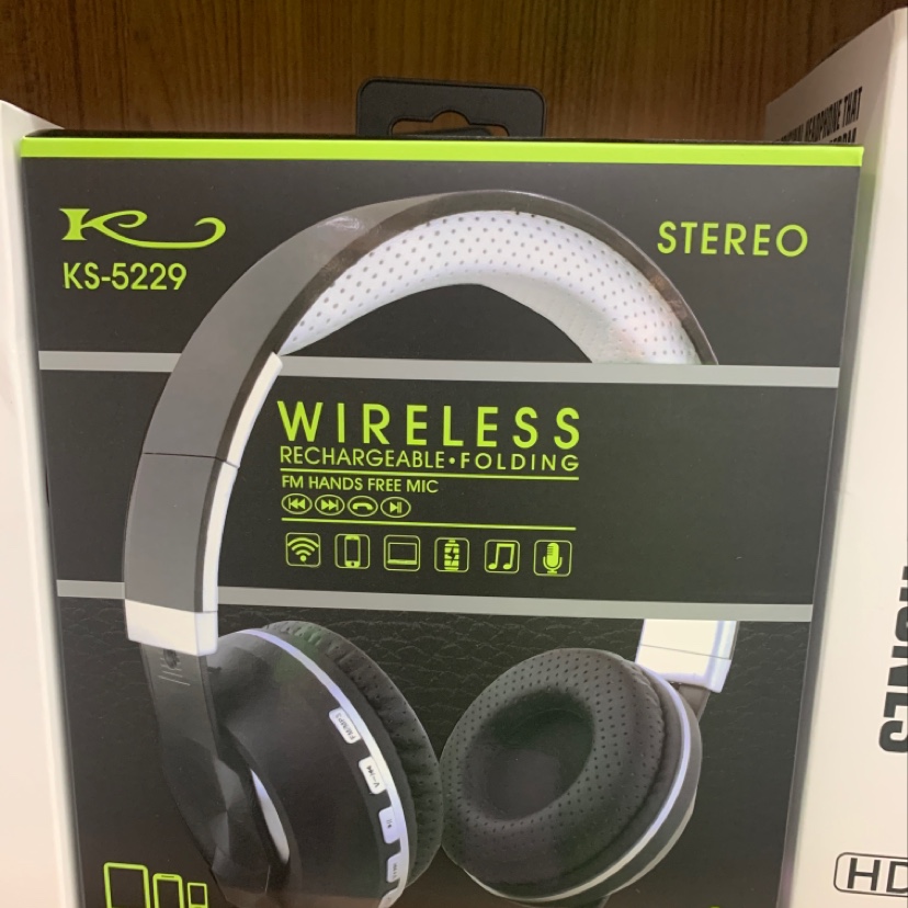 耳机2  110143654647