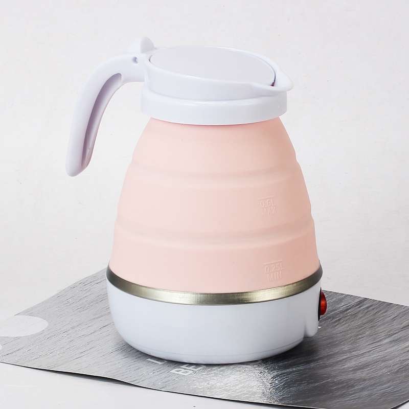 Mini folding kettle, silicone electric kettle, portable small outdoor travel kettle, extendable electric kettle Application Scenario