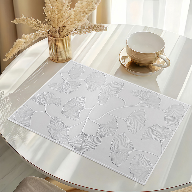 European and American placemats are waterproof and oil-resistant. Luxurious Chinese and Western cuisine for Christmas celebration parties Item Picture