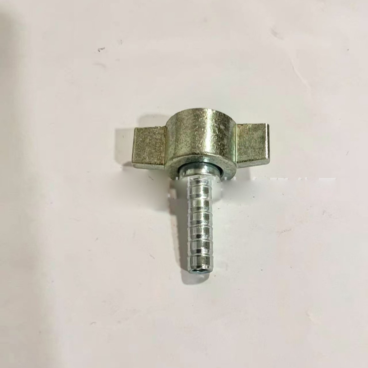 Weihaisheng Foreign Trade specializes in supplying butterfly caps for valve bodies. Joint, connecting nut, hose joint, three-piece set Item Picture