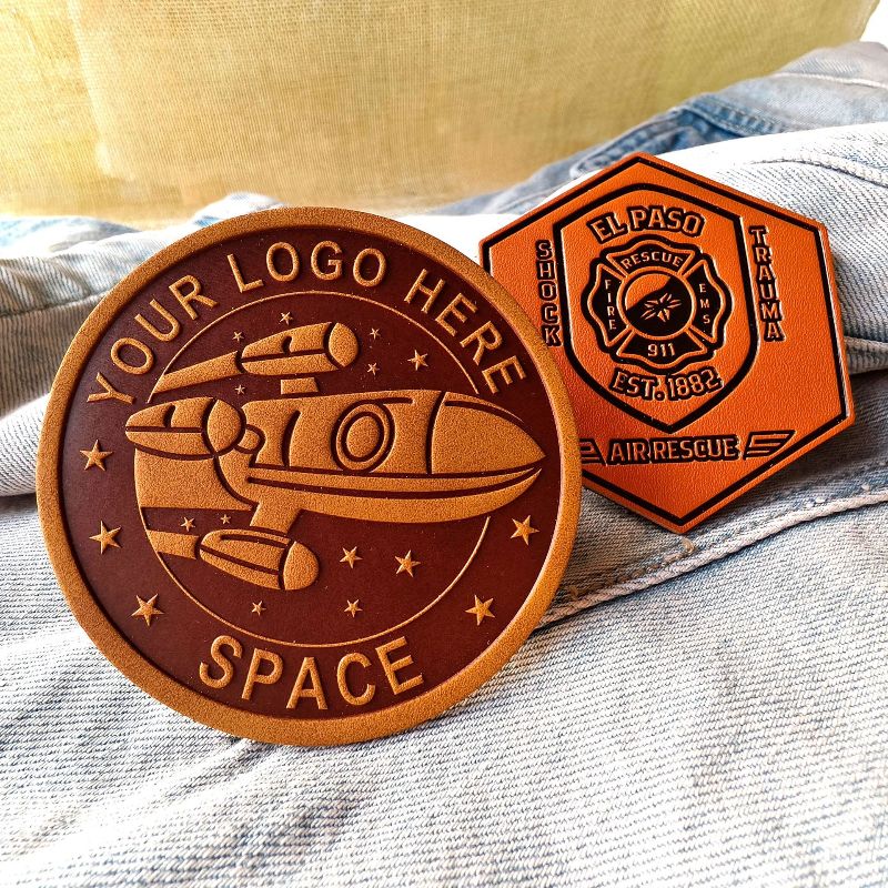 新款服装辅料水洗标布标数码印刷皮标商标辅料水洗标签服装标签布标辅料