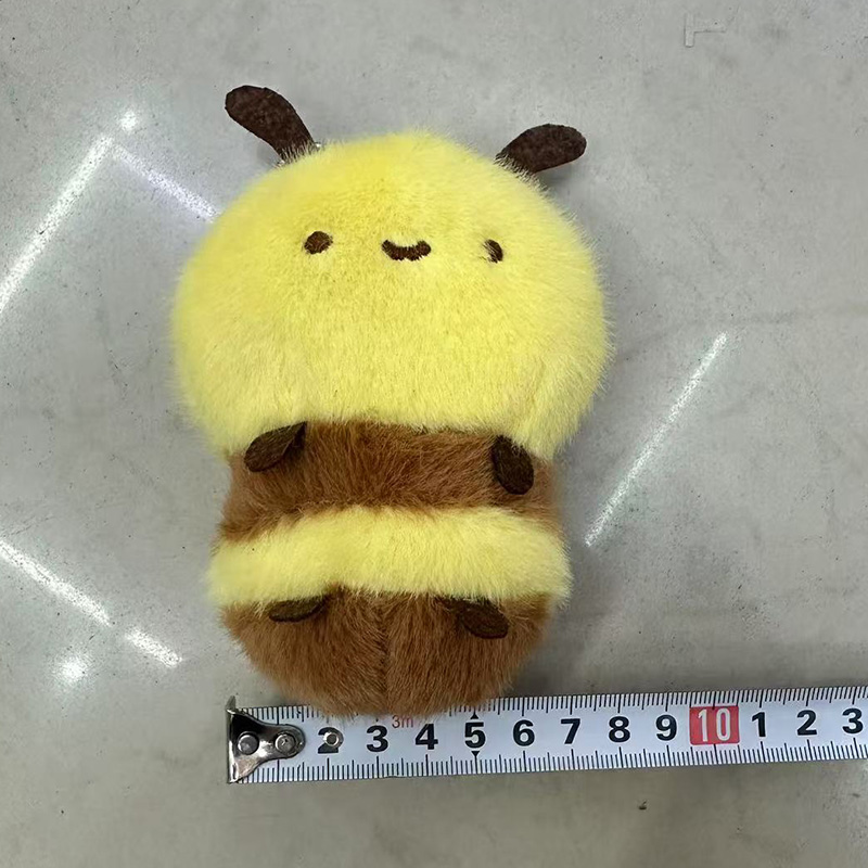 Gorda miel abeja animal peluche souvenir muñeca creativa colgante de perimetro de dibujos animados colgante de peluche llavero muppet colgante adorable decoración clip de regalo máquina de muñeca fábrica venta directa Application Scenario
