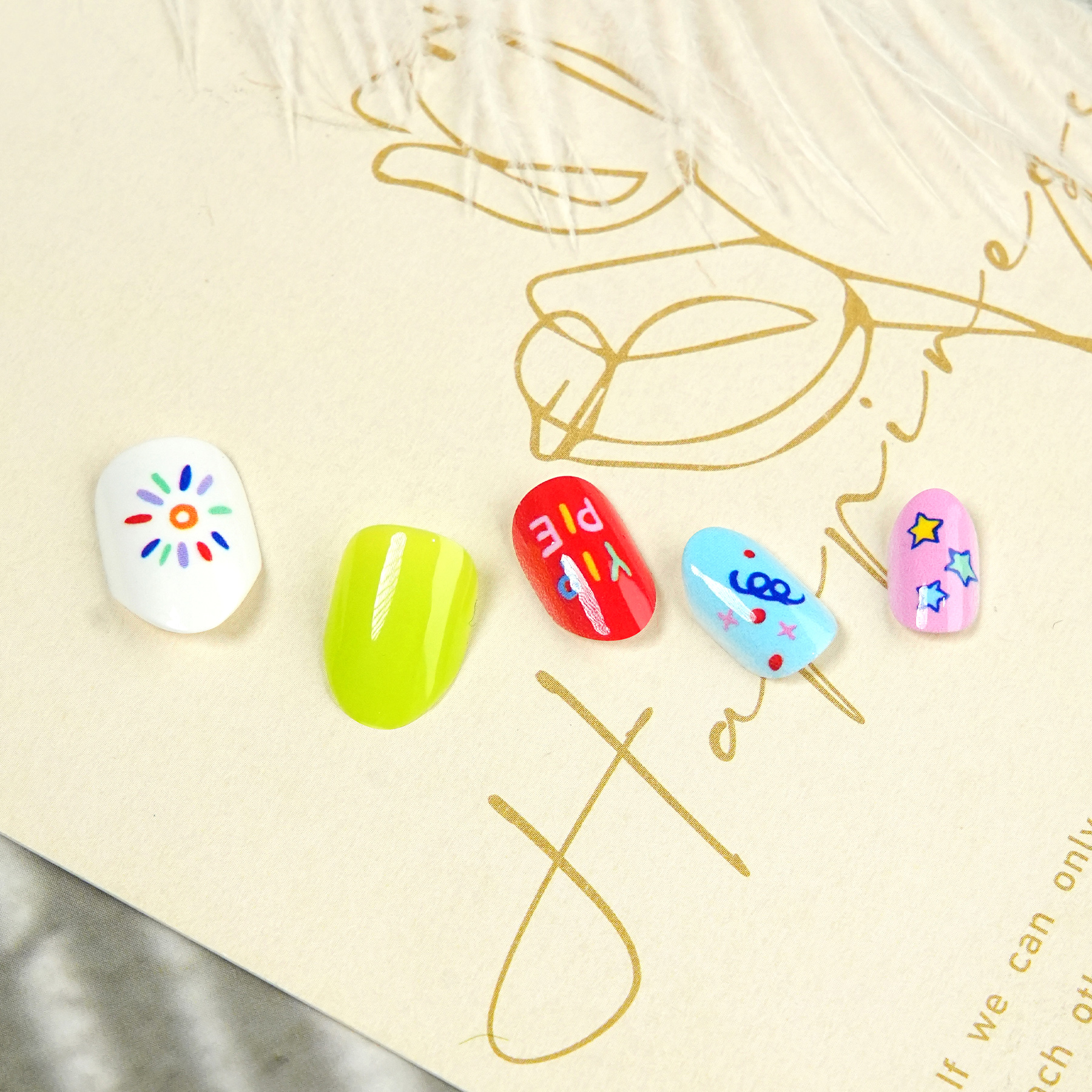 New 24-piece factory-sold children's printed graffiti wearable nails Specification image