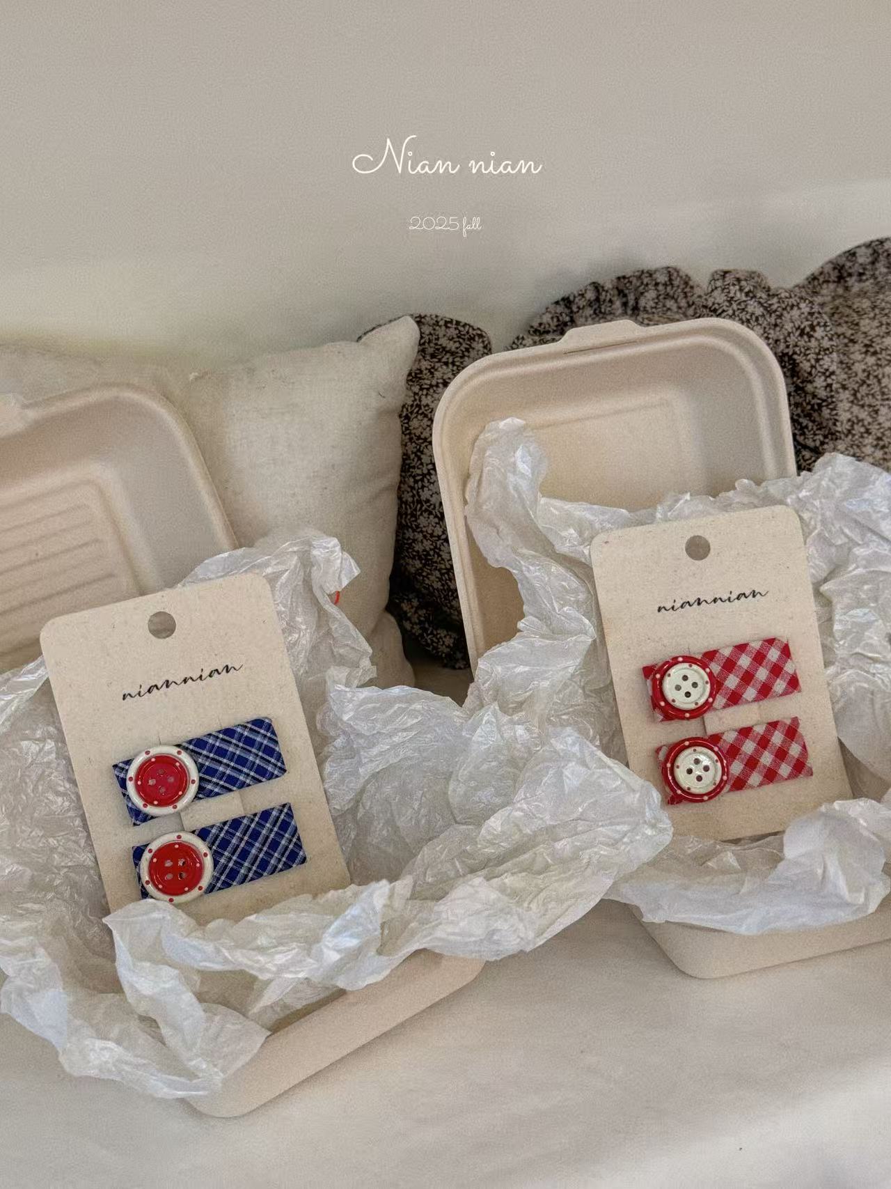 Korean-style cute cartoon children's checkered fabric hair clips, girls and children's hair clips, side clips, bb clips, bangs clips details Picture