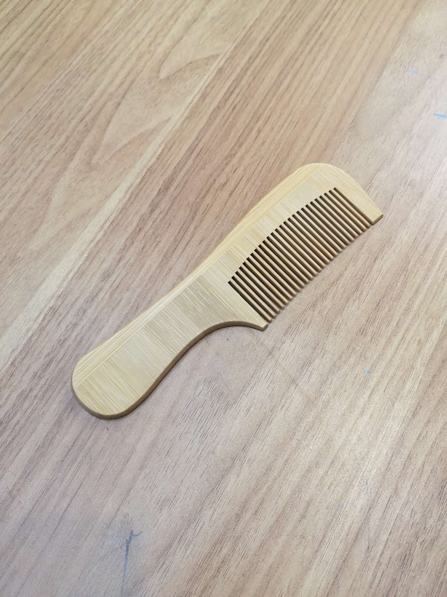 【 Jiehao Bamboo and Wood 】 Home Daily Necessities, Multi-functional Bamboo comb, Practical Items, Essential for home. XYJ wooden comb, sunnybamboo comb, natural and environmentally friendly, with the natural fragrance of bamboo