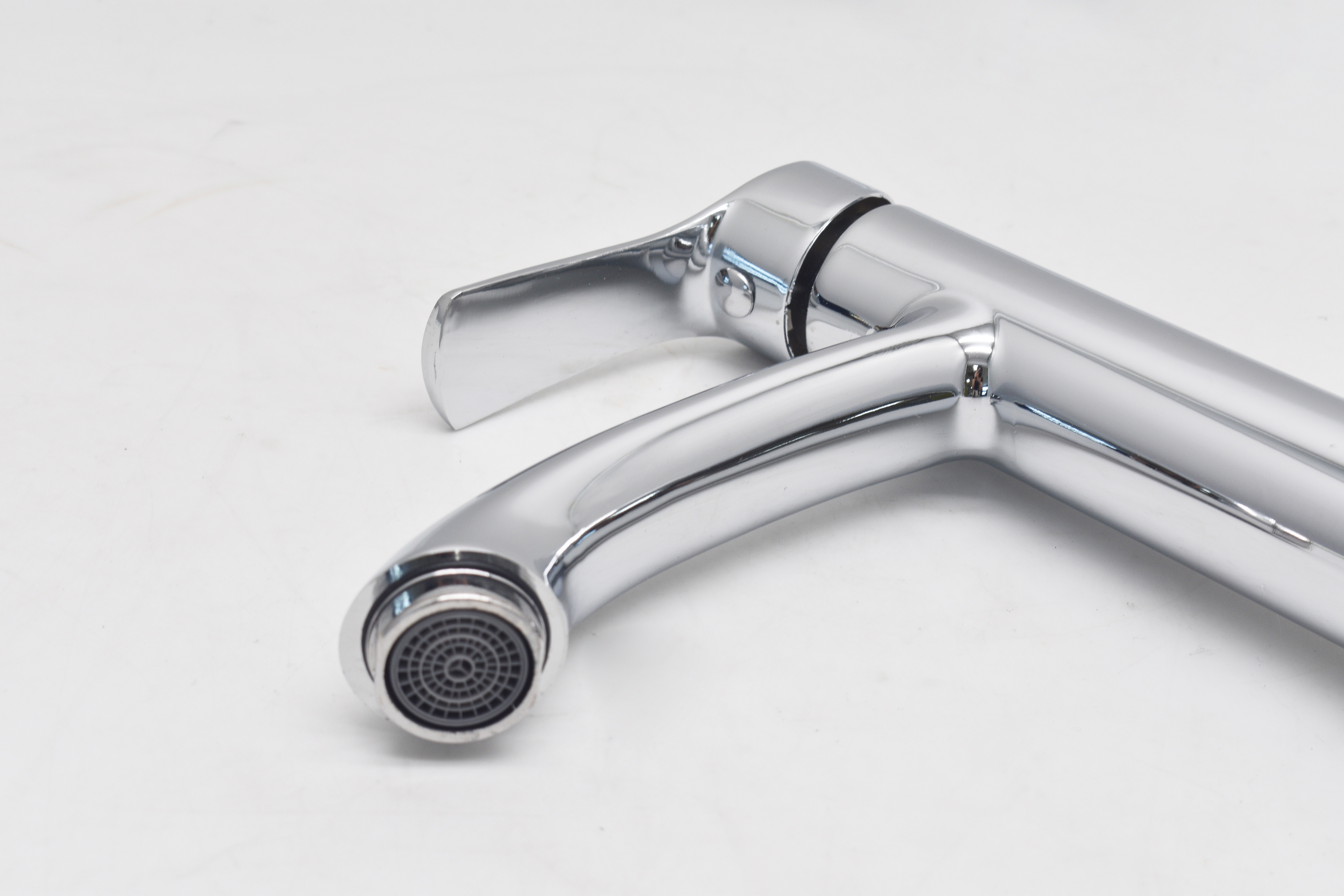 面盆龙头高款台上盆洗脸盆加高单孔BASIN FAUCET产品图