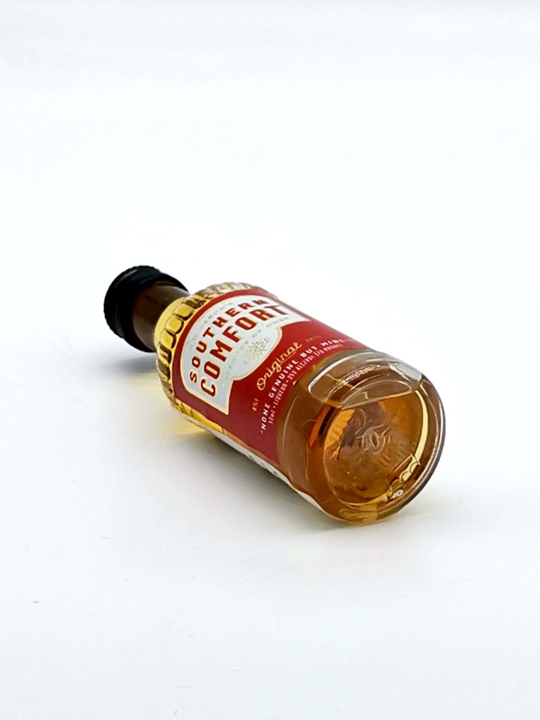 Free shipping! Original bottle imported from the United States, 50ml, 35%vol, Calatine Golden Fragrance Mini Liqueur Application Scenario