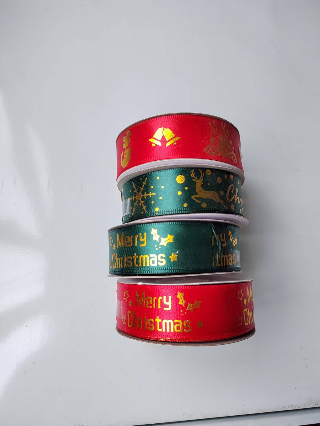 Ruiyi Factory offers direct sales of gold-edge ribbons and various types of ribbon samples