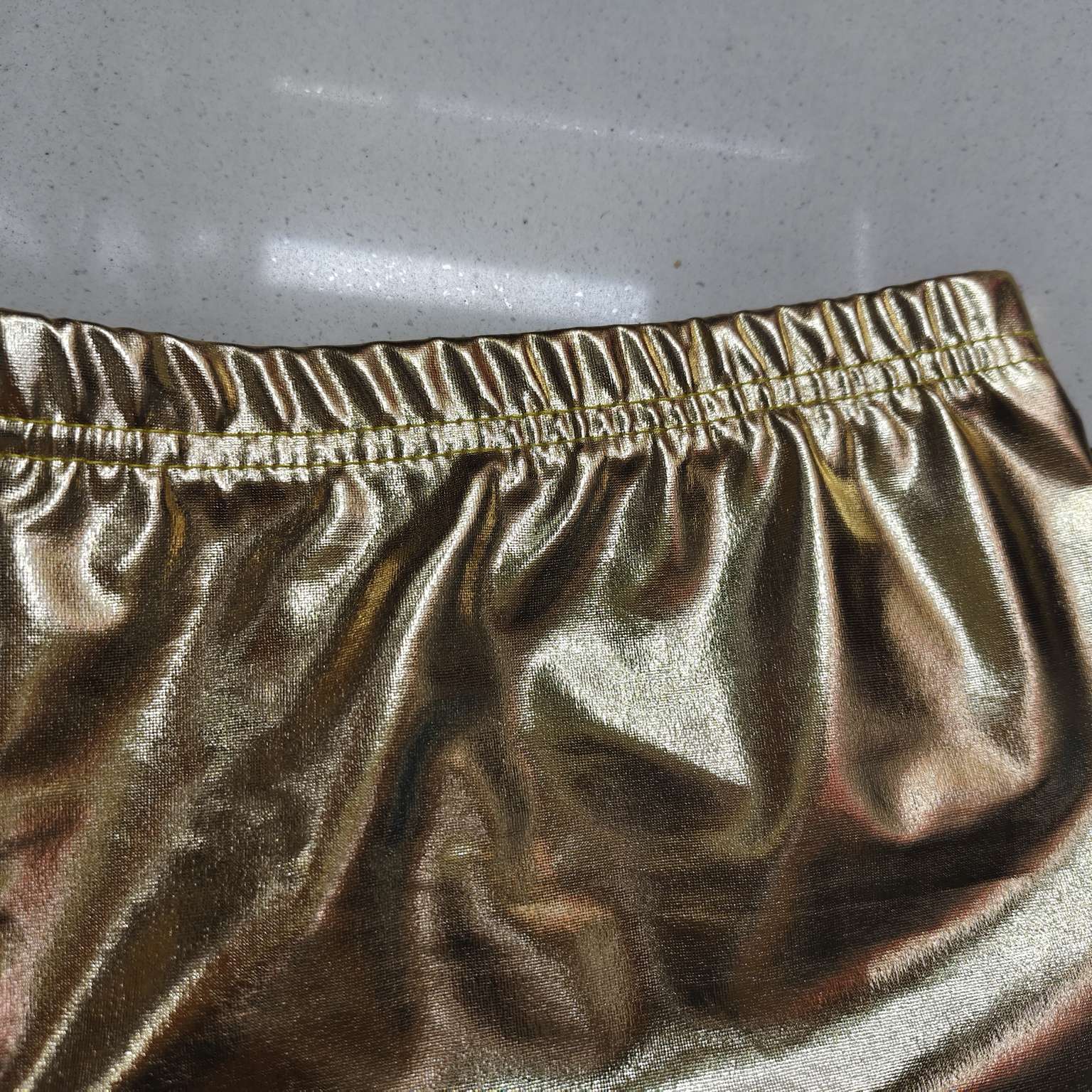 Factory direct sale  跨境新款短裤亲子服装 活动舞台装松紧腰彩色烫金漆皮性感热裤 派对服装详情图4