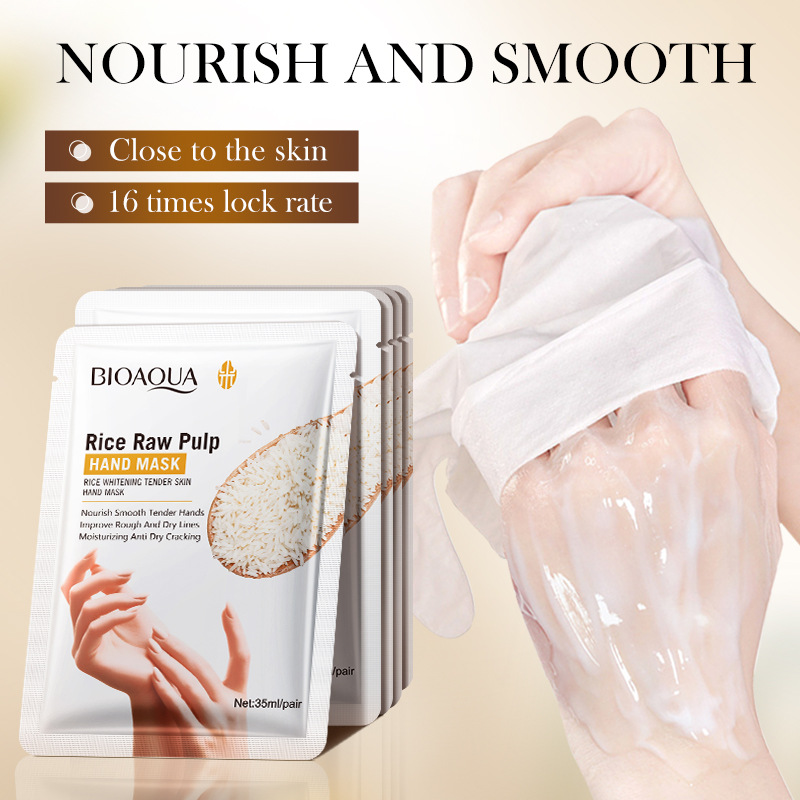 BIOAOUA Rice Puree Whitening and Moisturizing Hand Mask, Hydrating, Whitening and Exfoliating Hand Mask, cross-border export Application Scenario
