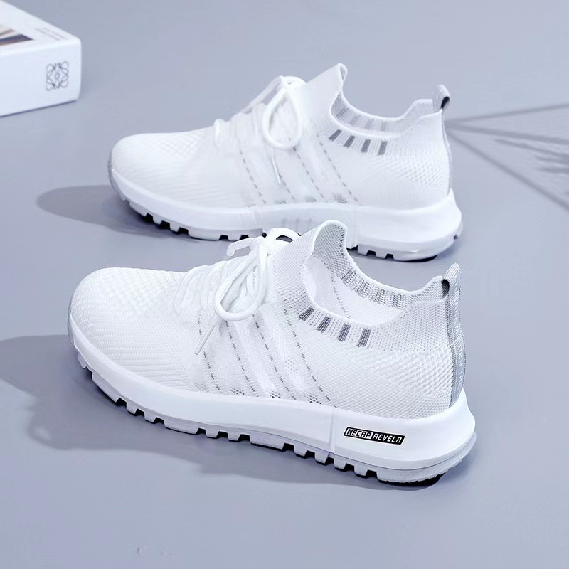 Women's shoes 2025 new style versatile white sneakers, net shoes, casual shoes, children's flying weaving breathable sports shoes, factory wholesale shoes Application Scenario