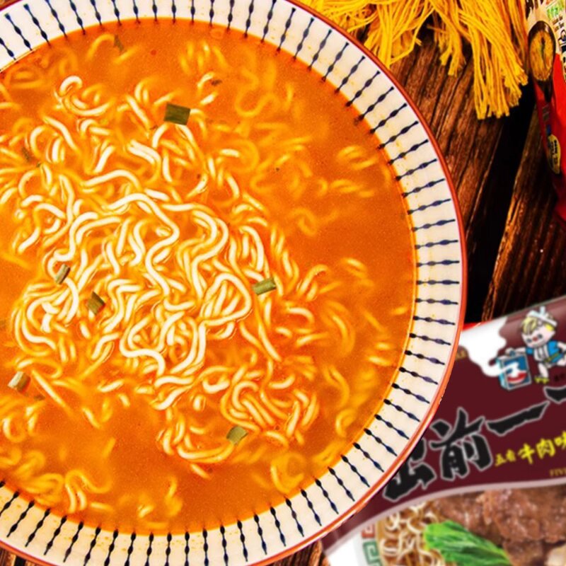 Free shipping! Hong Kong imported instant noodles, fast food, ready to eat with boiling water, clear out daily, 100g instant noodles Application Scenario