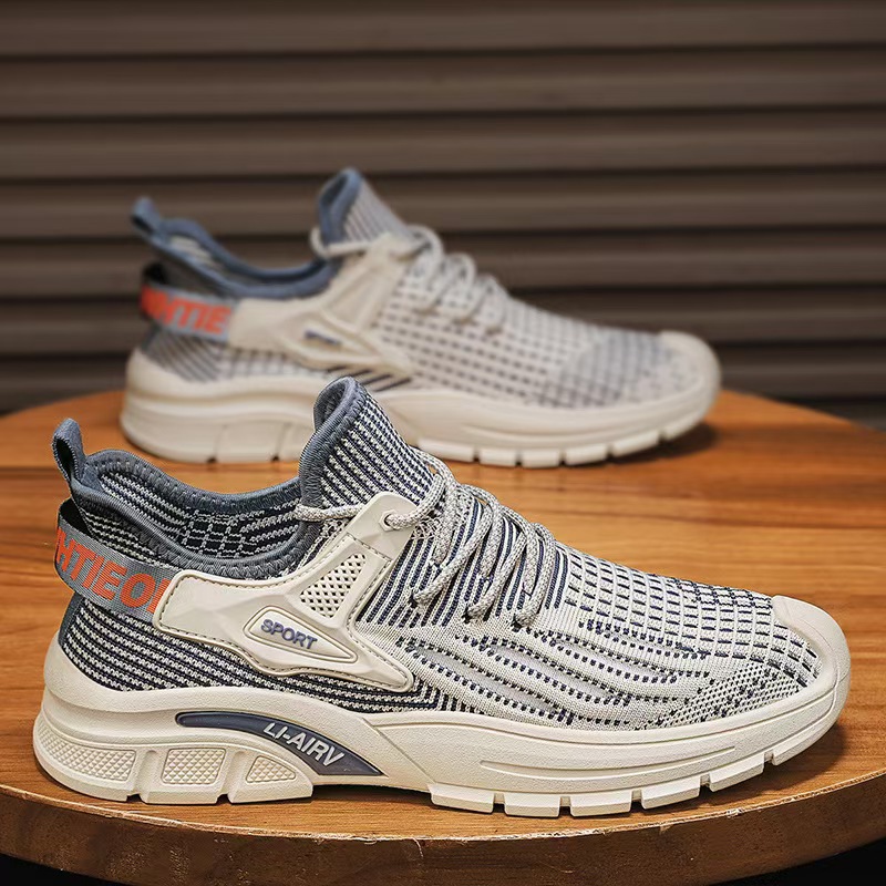 Wholesale of 2024 autumn/winter casual men's shoes, running shoes, mesh sports shoes, breathable Korean-style casual shoes with flying mesh Application Scenario