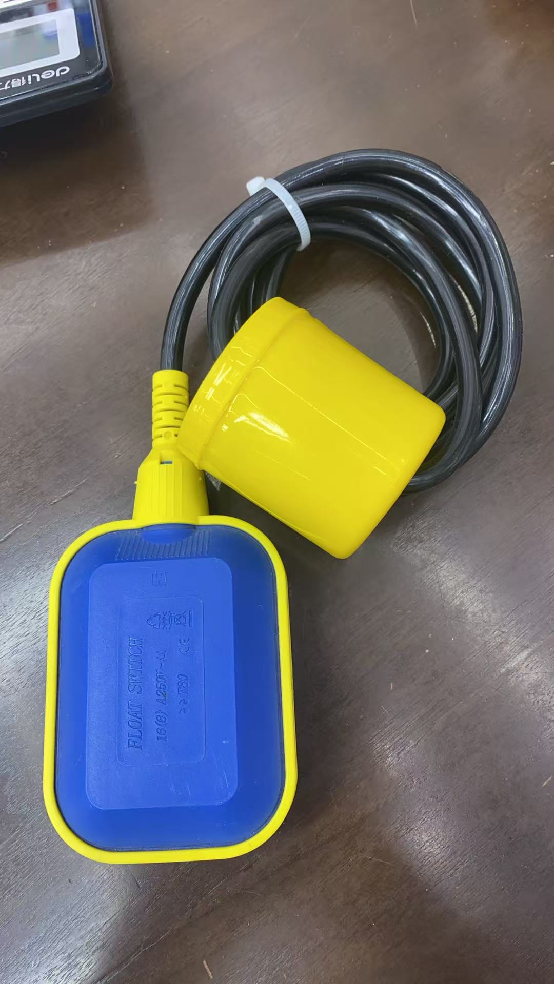 浮力开关。产品图