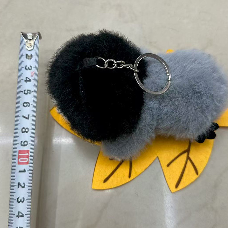 公仔挂件实物图