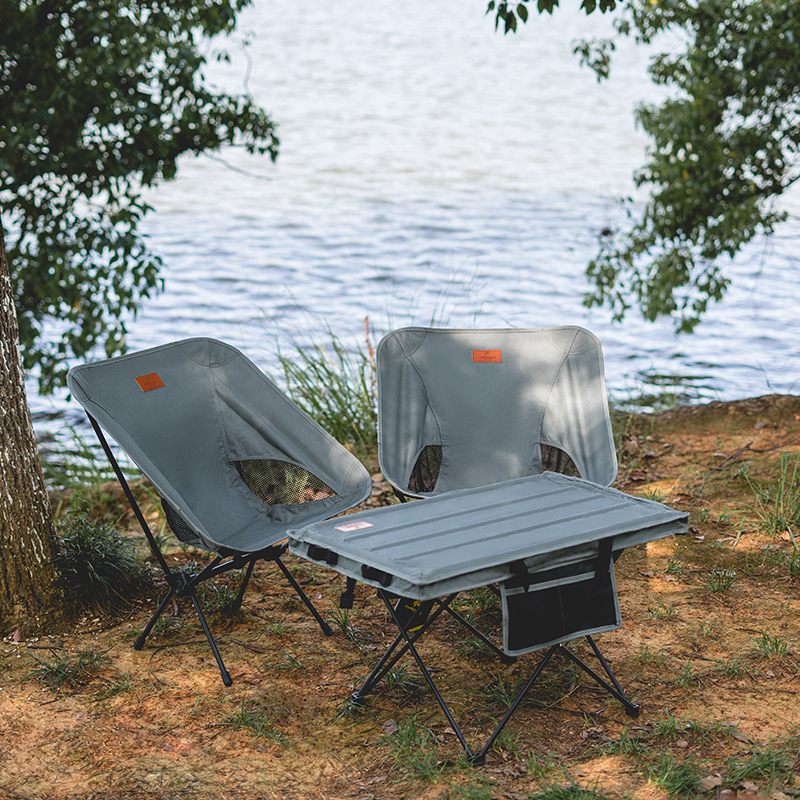 CHANODUG/ Chanodug Outdoor Camping Folding Portable Table and Chair Set, Folding Table and Chair Three-piece Set Application Scenario
