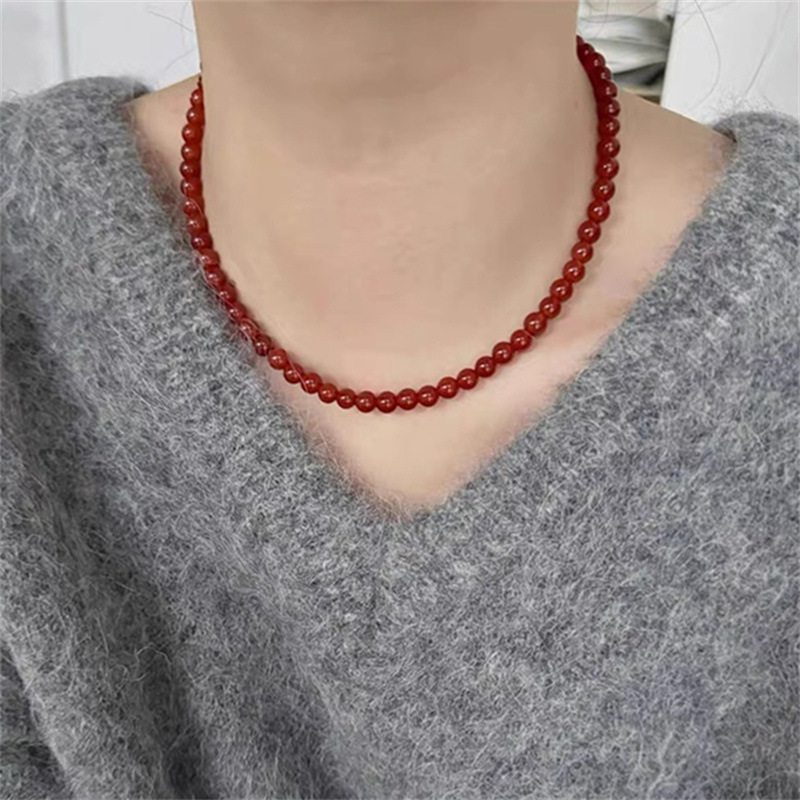 Natural red agate beaded necklace, new Chinese style collarbone chain, high-end Chinese style neckchain, handcrafted for women Item Picture