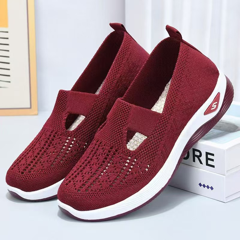 In the spring of 2025, new women's breathable and casual shoes, student fashion, wholesale sports shoes from an old manufacturer full figure
