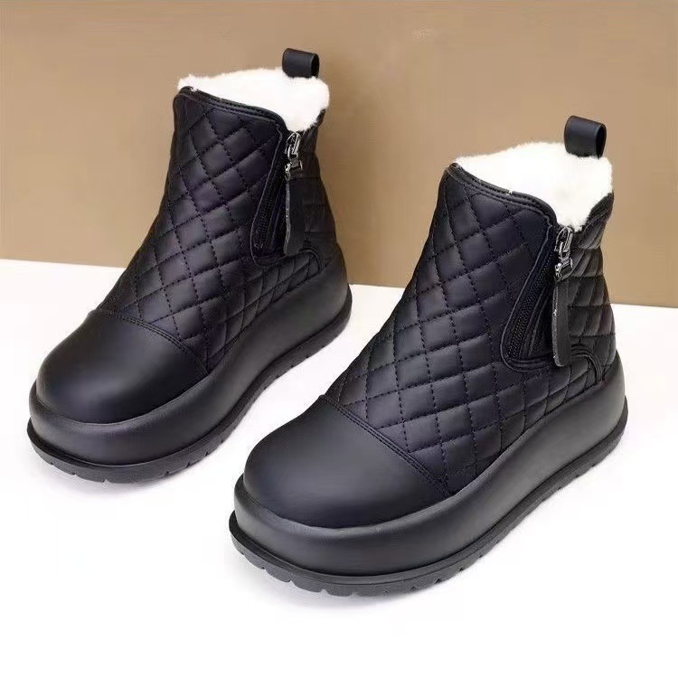 Fashionable snow boots for women 2024 autumn/winter new wholesale cross-border student ankle boots, cotton shoes with fleece and thickened Dr. Martens boots full figure
