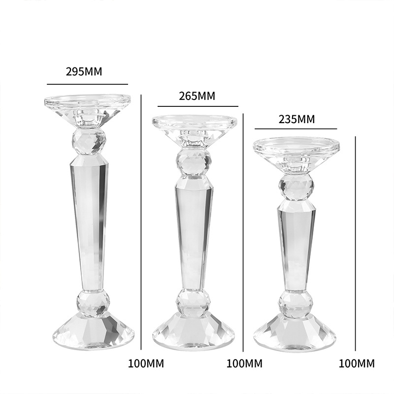 European-style simple crystal glass candlestick, transparent romantic wedding props, table decoration, candlestick, glass fruit plate, glass vase, solid wood fruit box, glass fruit plate with base, ironwork tray Item Picture
