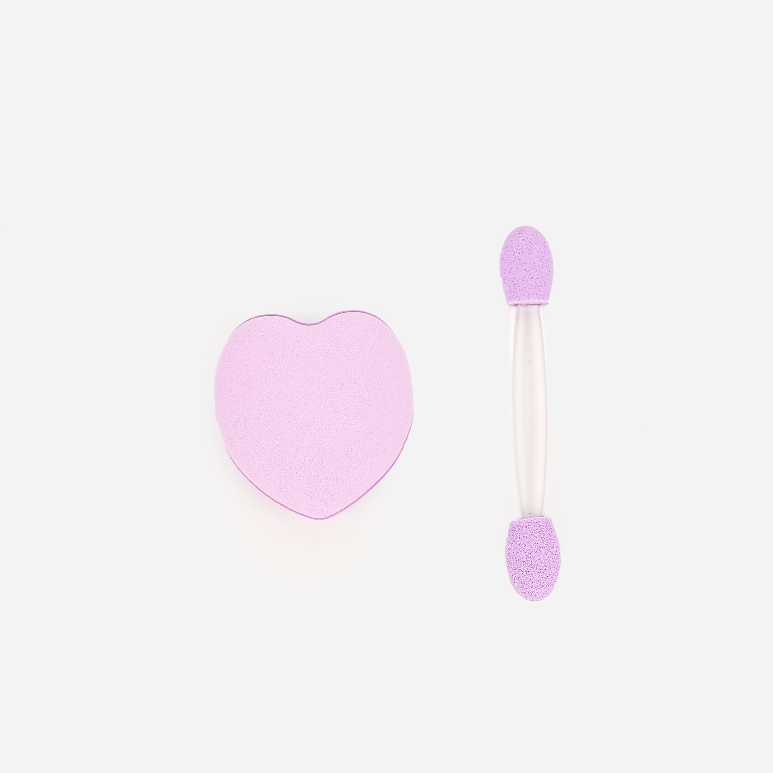 The air cushion powder puff is light and smooth for makeup application. It is a dry and wet dual-purpose powder puff and an air cushion makeup setting tool Item Picture