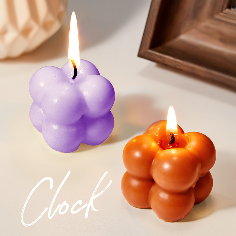 All-english SADOER Cube scented candles for celebrating festival parties, multi-color birthday candles, cross-border export wholesale Application Scenario