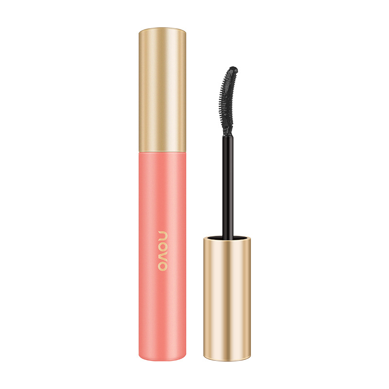 NOVO5371 Mascara raincoat base Cream is water-repellent and does not cause smudge. It has a silky texture that dries quickly and sets a slender and curly shape Item Picture