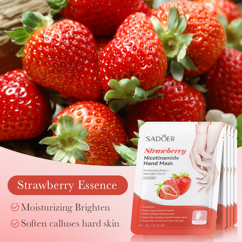 Cross-border wholesale of SADOER strawberry Nicotinamide Soft and Radiant Hand Mask Moisturizing and hydrating skin care gloves Application Scenario