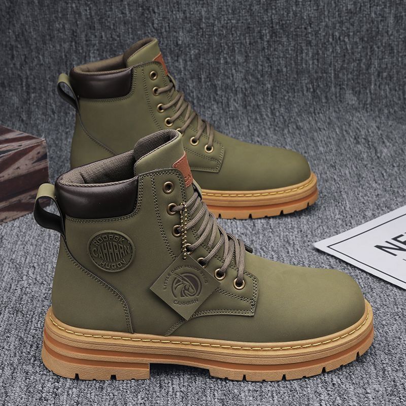 The new men's shoes for the 2024 autumn season are breathable high-top Dr. Martens boots, Korean style versatile anti-slip work shoes, ankle boots and work safety shoes full figure