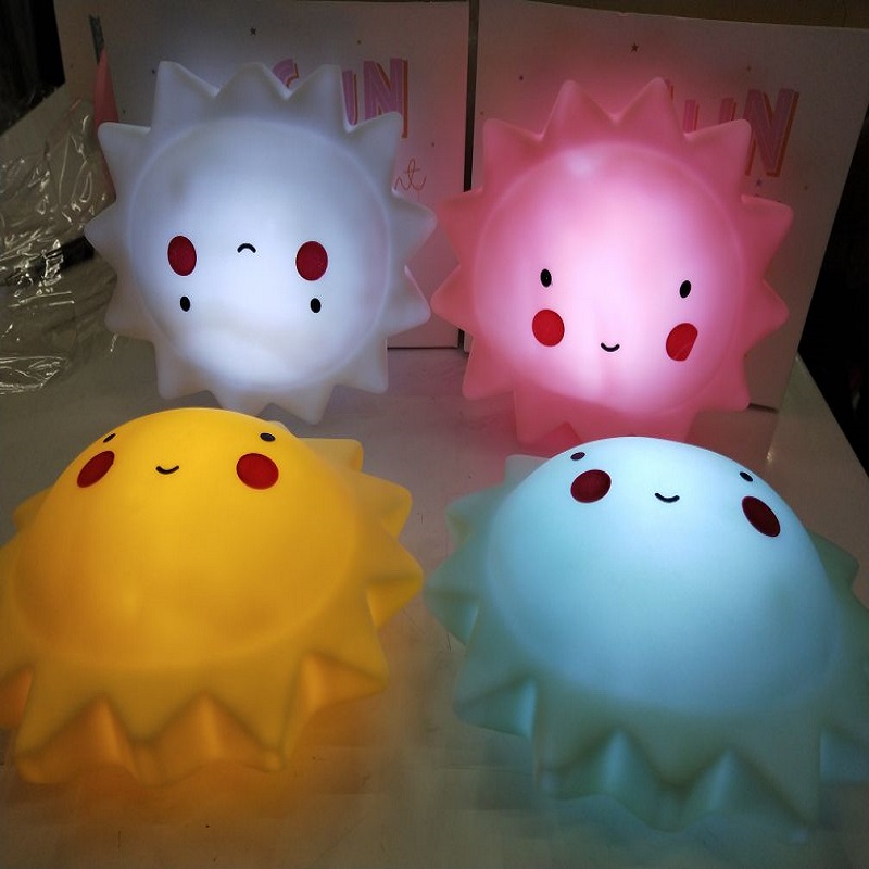 LED小夜灯纽扣电池太阳造型