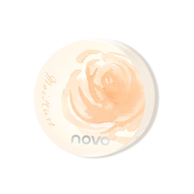 NOVO's Clear Macro Essence Cushion Cream is moisturizing, even and clean, with high concealer coverage. It is clear and long-lasting, adheres well without sticking, and is affordable Item Picture