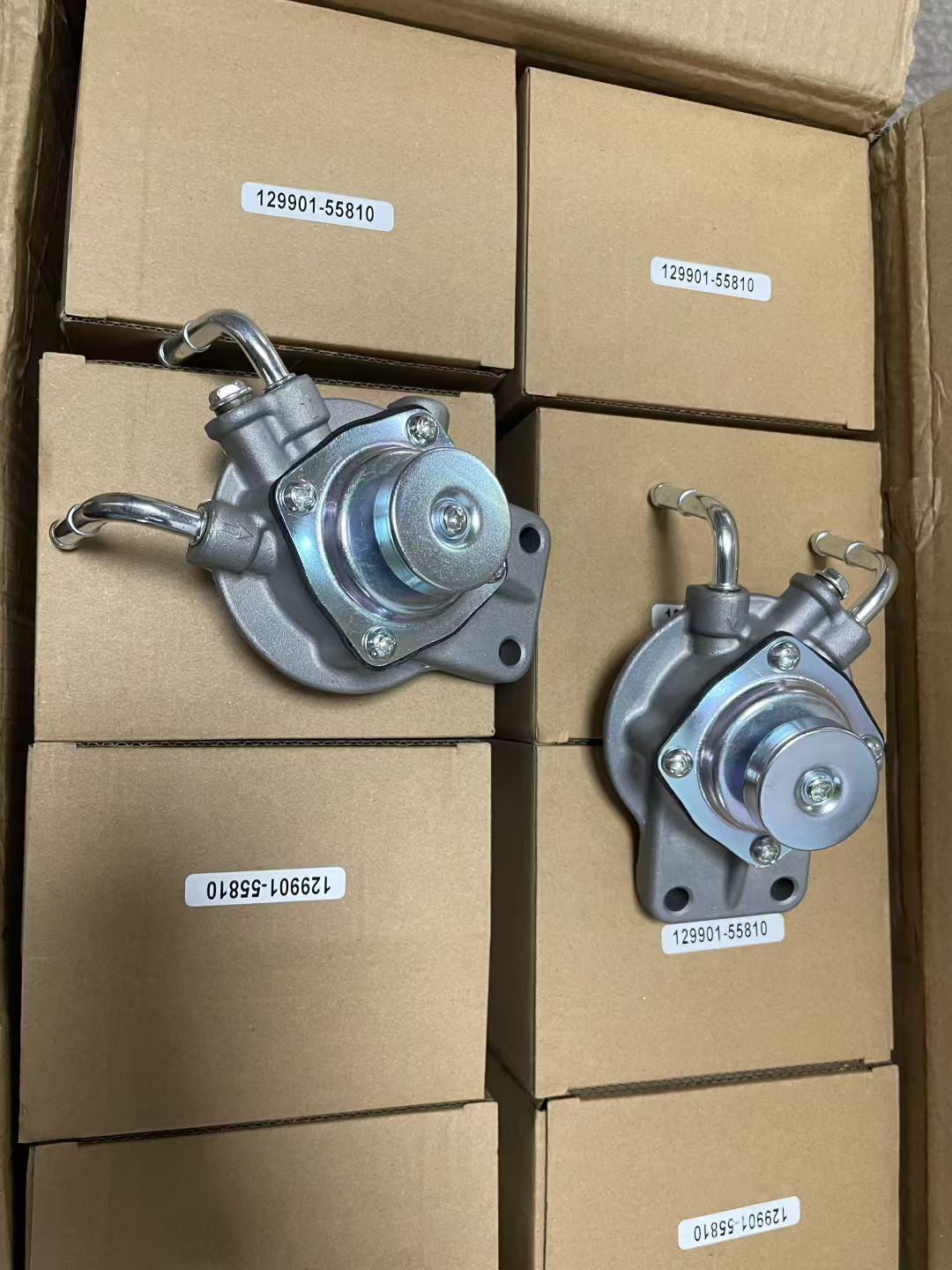 叉车配件适用于KOMATSU YANMAR小松洋马叉车发动机滤清器底座 129901-55810细节图