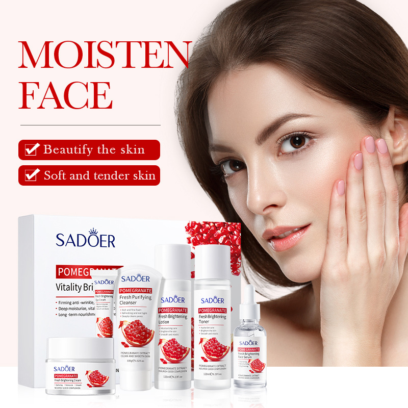 Cross-border wholesale of SADOER Pomegranate Fresh Beauty Six-piece Set Hydrating Facial Care and Skin Care Box Set Application Scenario