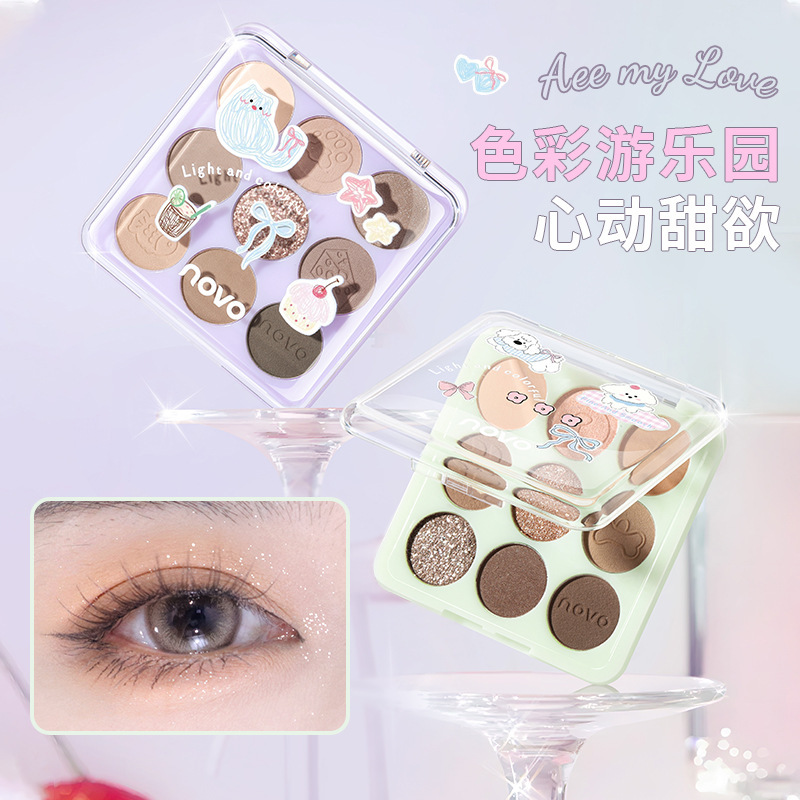NOVO Fingertip Magic Nine-Color Eyeshadow Palette has a fine and natural powder texture with a matte sheen. It is easy for beginners and students to handle details Picture