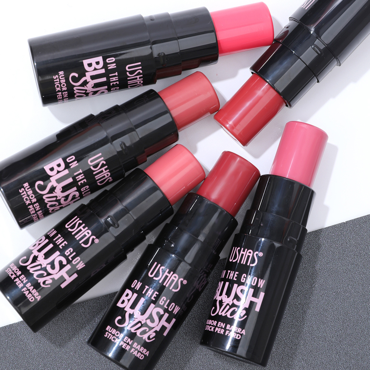 USHAS European and American cross-border stock blush sticks, lip balms, waterproof, long-lasting makeup UC138 details Picture