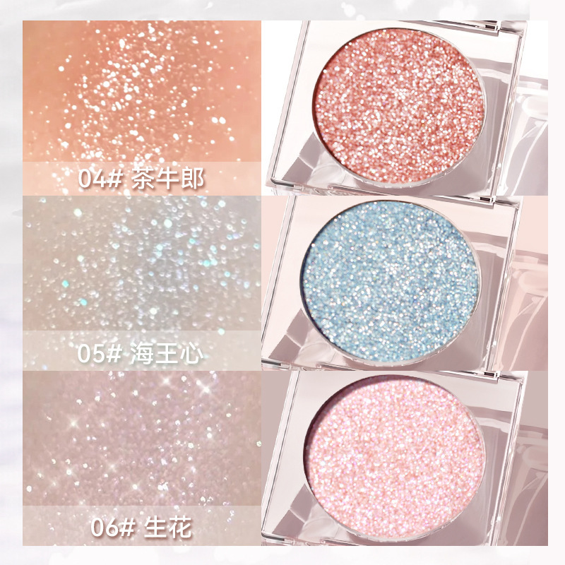 NOVO's single-color eyeshadow with sparkling eyes has a delicate and smooth texture without powder smudging. It can be used in multiple colors and features a matte finish of the Cowherd and Weaver Girl Application Scenario