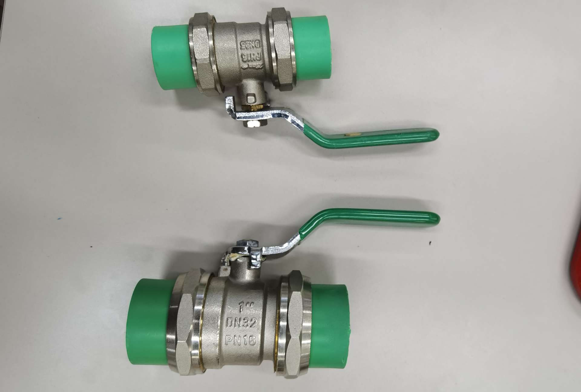 Home decoration building materials, plumbing hardware, mixing valves, hot and cold regulating valves, bathroom accessories, durable and multi-functional household water control valves, ppr ball valves Application Scenario