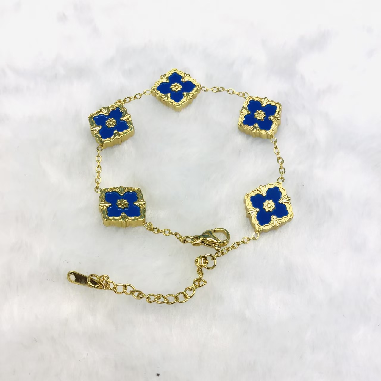 Stainless steel four-leaf clover bracelet, fashionable new titanium steel export bracelet, 18K jewelry bracelet, simple and elegant detail image 4