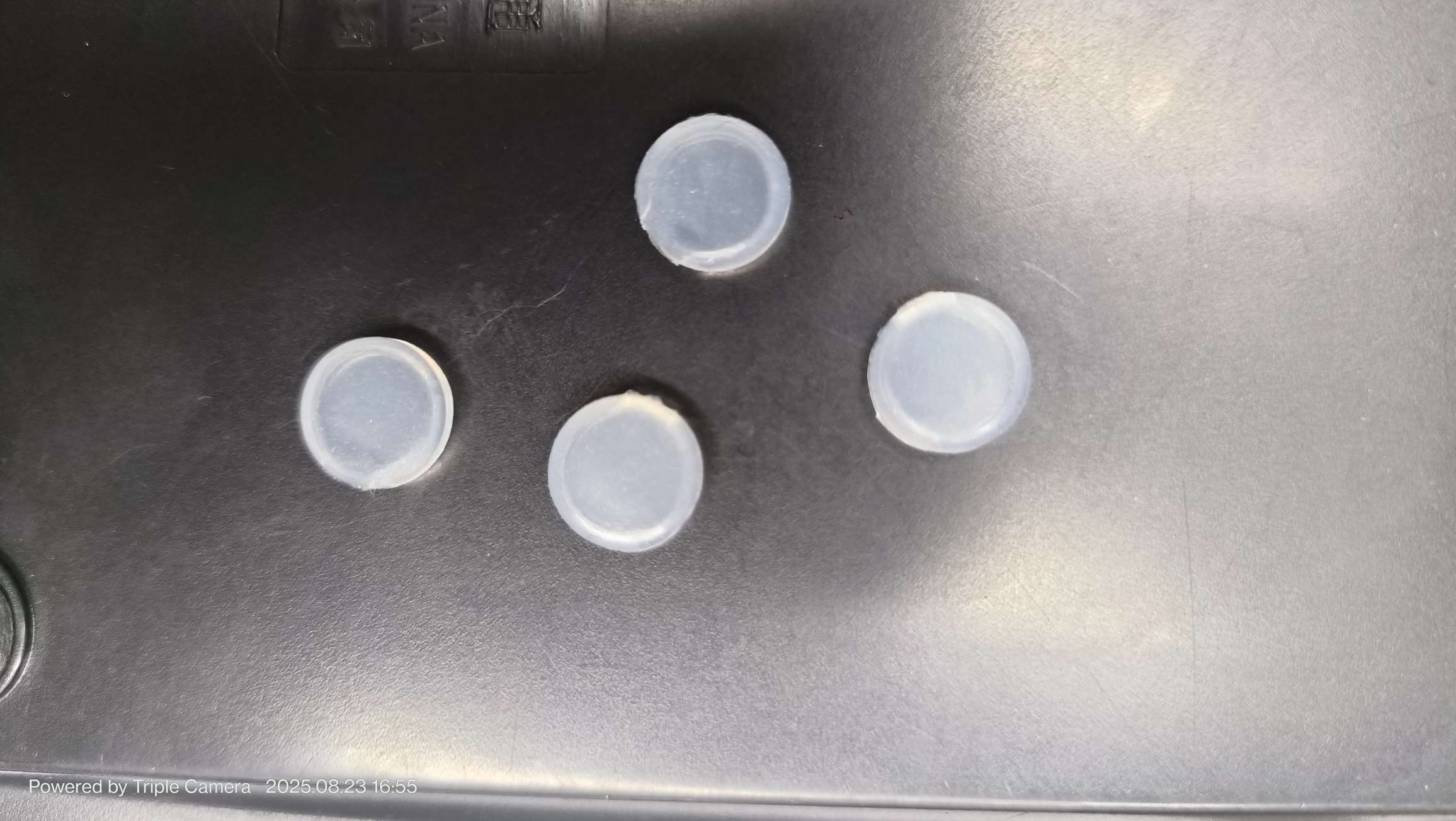 The mosquito coil case is made of silicone detail image 4